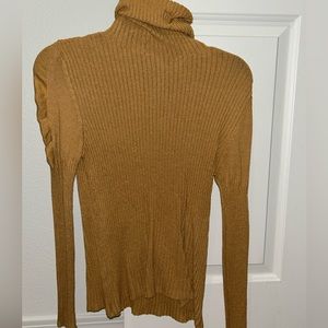 Small soft turtle neck